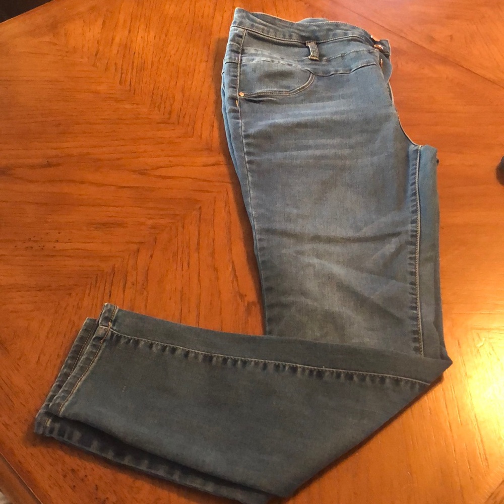 Jeans never worn, size8